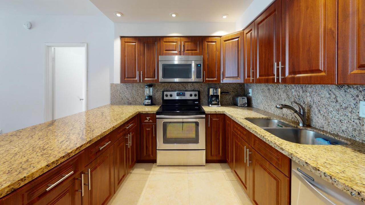 Ocean Reserve Condo By Flatsaway Miami Beach Exterior photo
