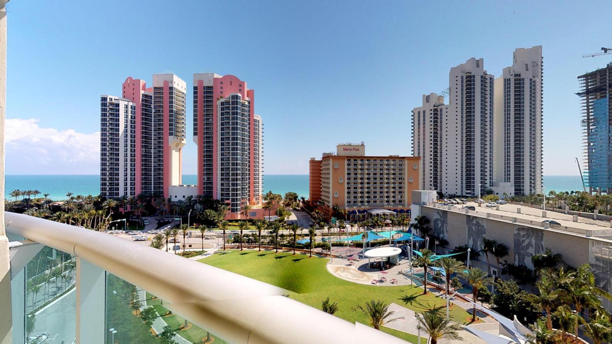 Ocean Reserve Condo By Flatsaway Miami Beach Exterior photo