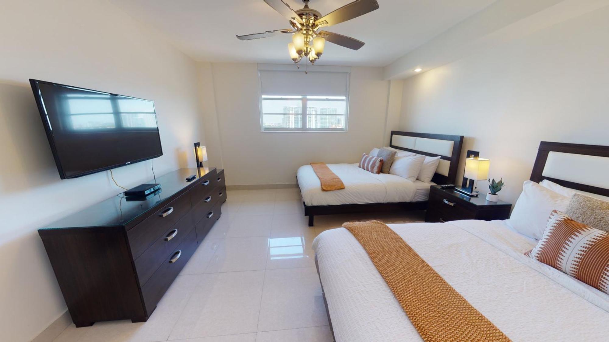 Ocean Reserve Condo By Flatsaway Miami Beach Room photo