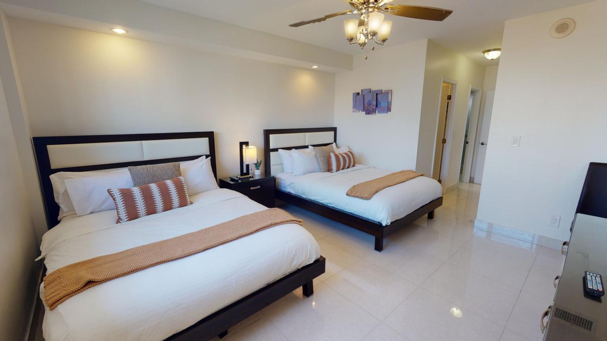 Ocean Reserve Condo By Flatsaway Miami Beach Room photo