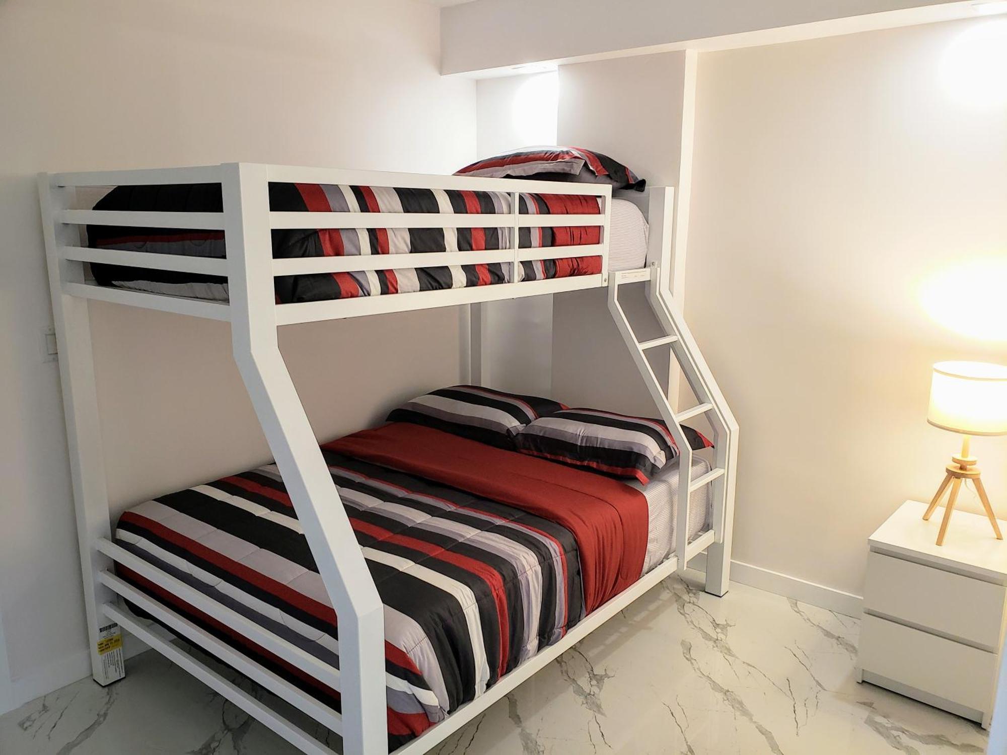 Ocean Reserve Condo By Flatsaway Miami Beach Room photo