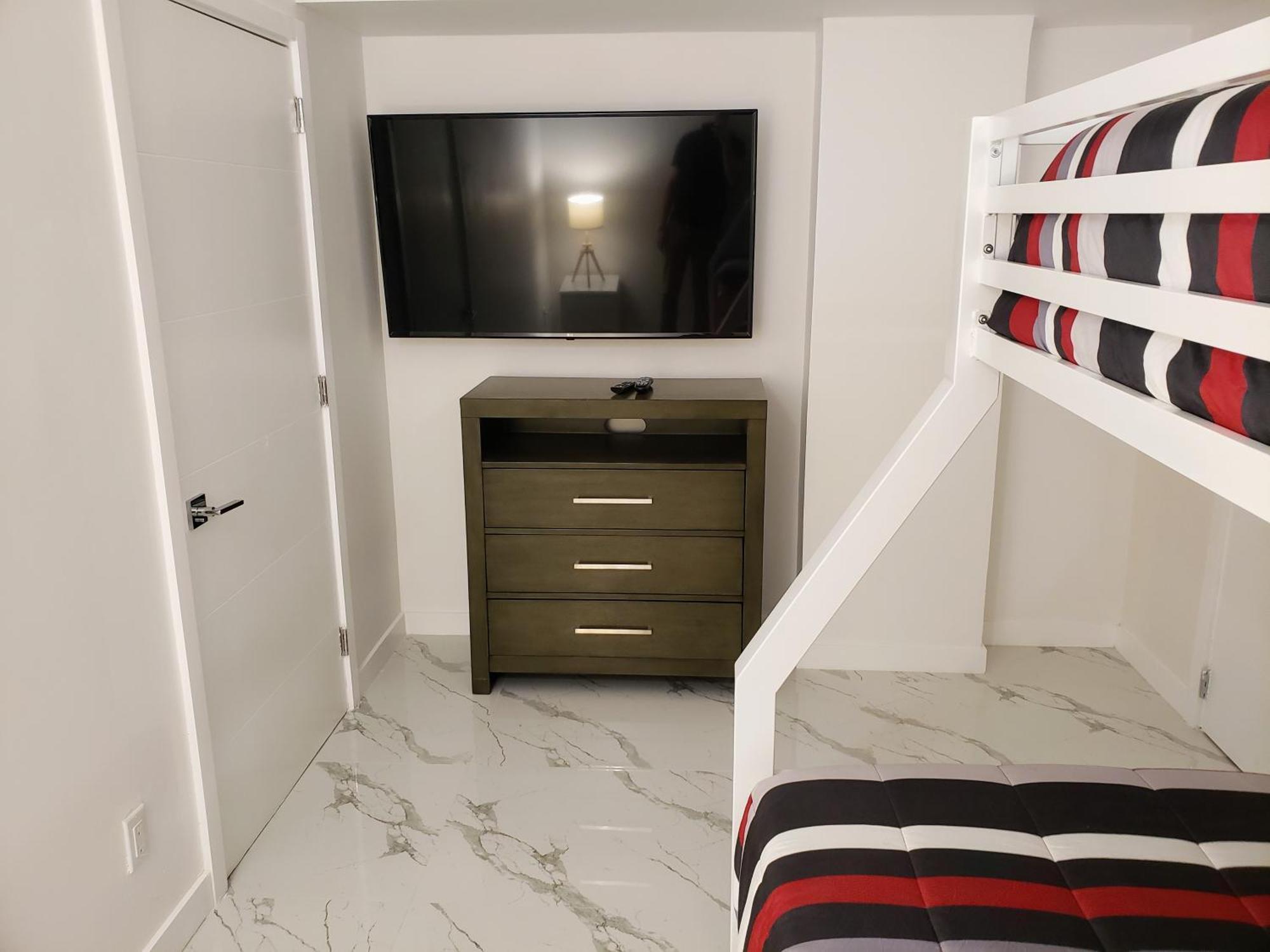 Ocean Reserve Condo By Flatsaway Miami Beach Room photo