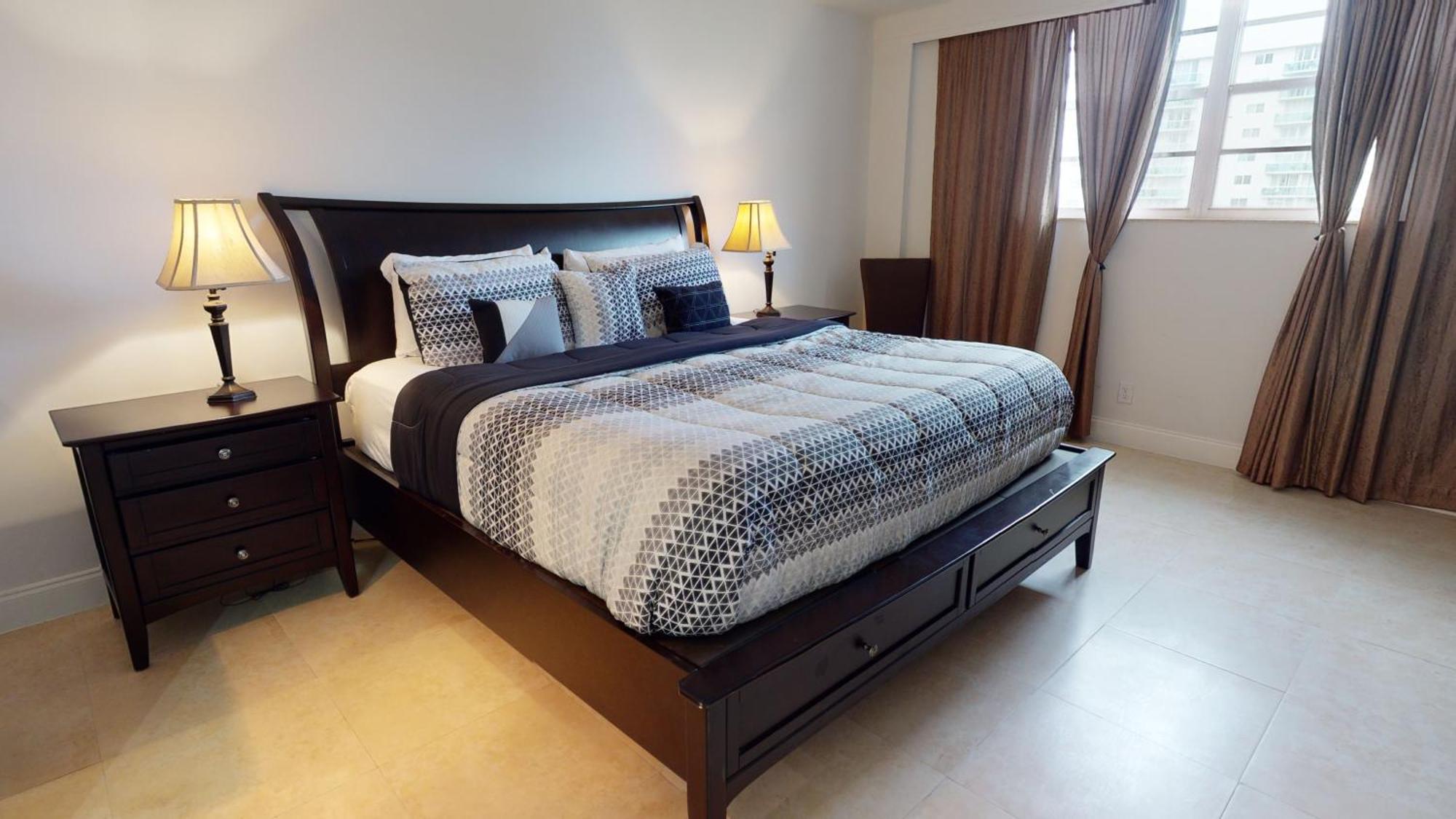 Ocean Reserve Condo By Flatsaway Miami Beach Room photo