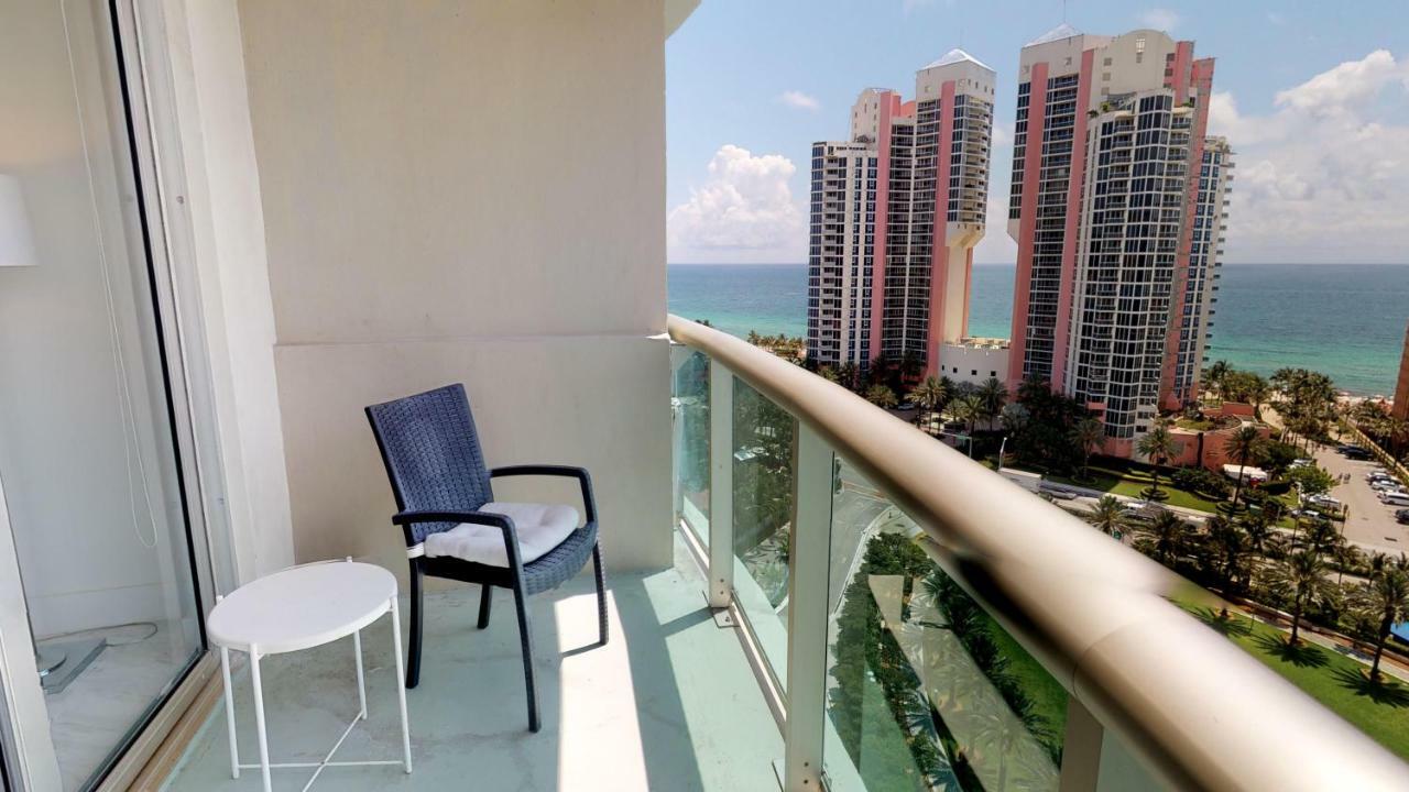 Ocean Reserve Condo By Flatsaway Miami Beach Exterior photo